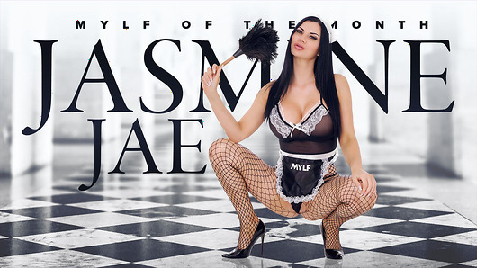 This month, we worship the stunning Jasmine Jae as our MYLF Of The Month! The British seductress gives us an exclusive interview about her career in the industry, and creates a steamy and passionate scene with a lucky Calvin.